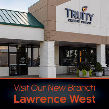 New Lawrence West Branch Opens Its Doors
